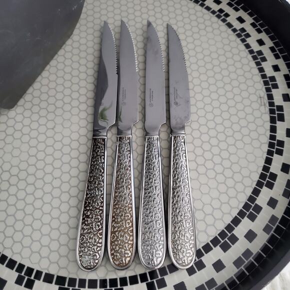 Reed & Barton by Issac MIzrahi Tunis Serrated Steak Knife Set of 4 - Picture 1 of 10